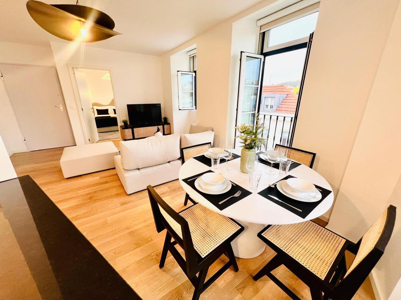 Lisbon Pink House II Beautiful 2 Bedroom Flat In City Center Zewnętrze zdjęcie